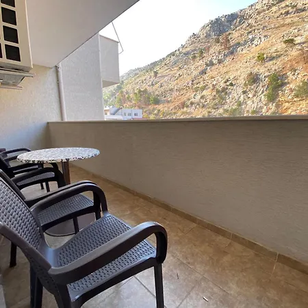 Summer Apartmet In Shëngjin