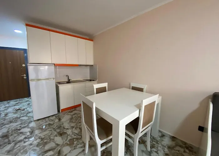 Summer Apartmet In 아파트